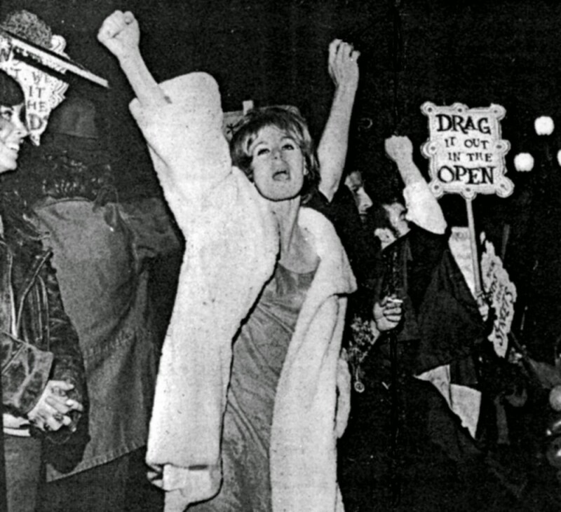 stonewall-riot-drag-it-out.jpg